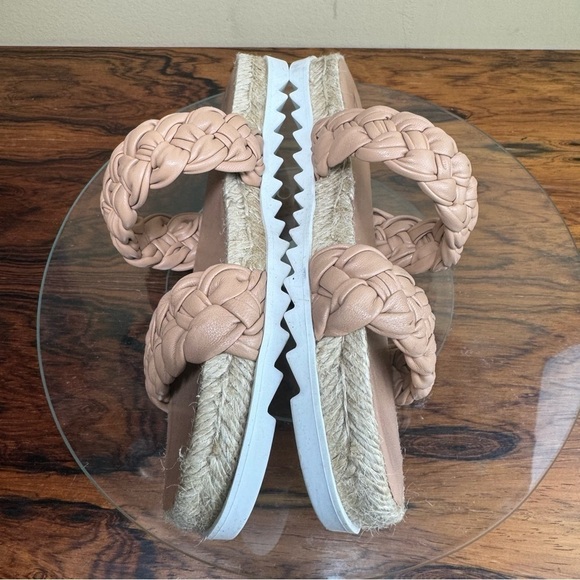 Marc Fisher Jaimee Sandal - Picture 9 of 13